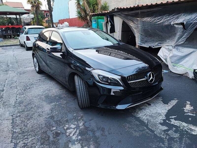 Usato 2018 Mercedes A180 1.5 Diesel 109 CV (16.999 €)