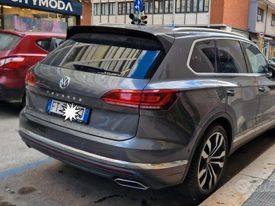 Usato 2019 VW Touareg 3.0 Diesel 231 CV (45.000 €)