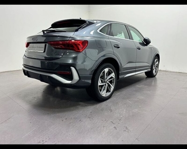 Usato 2020 Audi Q3 2.0 Benzin 230 CV (41.900 €)