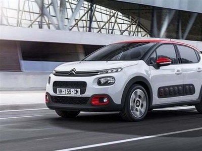 Usato 2023 Citroën C3 1.2 Benzin 110 CV (18.500 €)