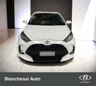 Venduto Toyota Yaris 1.0 5 porte Busi. - auto usate in vendita