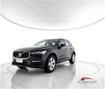 Volvo XC60 2.0 b4 Essential auto del 2022 usata a Corciano