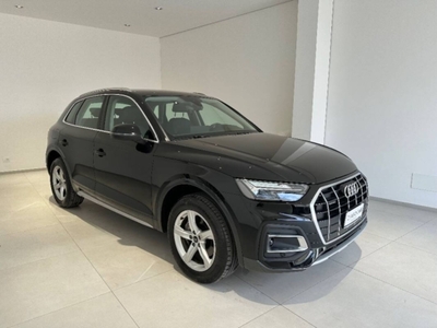 Audi Q5 40 2.0 tdi mhev 12V Business Advanced quattro s-tronic usato