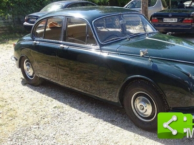 JAGUAR Daimler V8 250 SALOON ANNO 1968/RESTAURO COMPLETO/ASI Usata