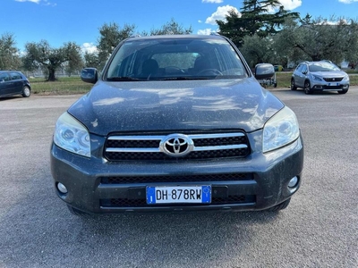 TOYOTA RAV4 3ª serie