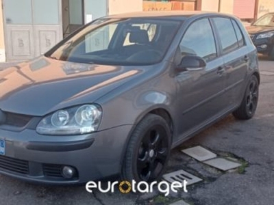 VOLKSWAGEN Golf 5ª serie