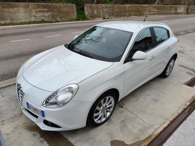 Alfa Romeo Giulietta 1.6 JTDm-2 105 CV Distinctive usato