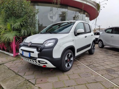 Fiat Panda Cross 1.0 firefly hybrid Cross s&s 70cv 5p.ti nuovo