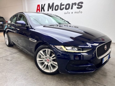 Jaguar XE 2.0 D 180 CV aut. SE usato