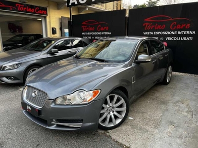 Jaguar XF 2.7D V6 Luxury usato