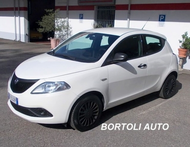 Lancia Ypsilon 1.2 69 CV 5 porte GPL Ecochic Elefantino usato