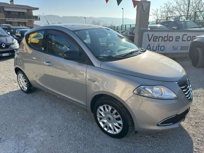 Lancia Ypsilon 1.2 69 CV 5 porte GPL Ecochic Gold usato