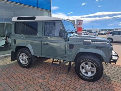 Land Rover Defender 90 2.4 TD4 Station Wagon S usato