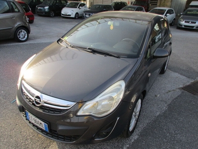 Opel Corsa 1.2 2