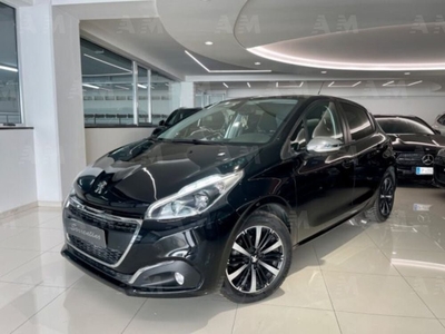 Peugeot 208 100 S&S 5 porte Signature usato