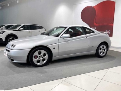 Usato 2000 Alfa Romeo 2000 3.0 Benzin 220 CV (16.500 €)