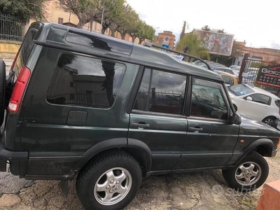 Usato 2001 Land Rover Discovery 2.5 Diesel 138 CV (8.500 €)