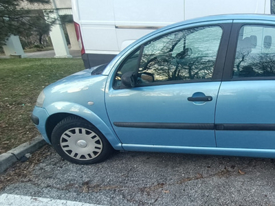 Usato 2003 Citroën C3 1.1 Benzin 60 CV (1.600 €)