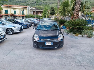 Usato 2007 Ford Fiesta 1.4 Diesel 68 CV (1.500 €)