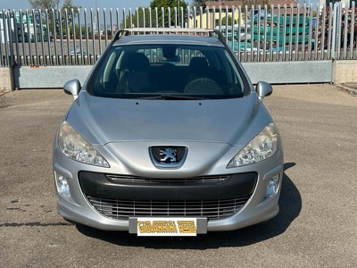 Usato 2008 Peugeot 308 1.6 Diesel 109 CV (3.990 €)