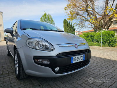 Usato 2010 Fiat Punto Evo 1.4 Benzin 77 CV (5.850 €)