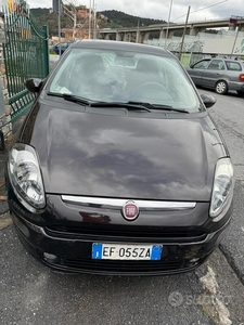 Usato 2011 Fiat Punto Benzin (6.500 €)
