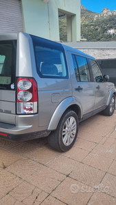 Usato 2011 Land Rover Discovery 4 3.0 Diesel 245 CV (12.000 €)