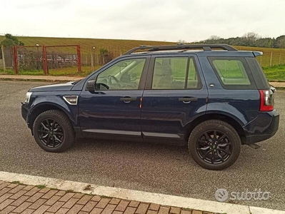 Usato 2011 Land Rover Freelander 2.2 Diesel 150 CV (10.800 €)