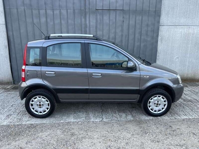 Usato 2013 Fiat Panda 4x4 1.2 Benzin 69 CV (7.900 €)