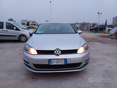 Usato 2013 VW Golf Diesel (8.900 €)