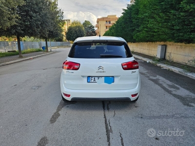 Usato 2015 Citroën C4 Picasso 1.6 Diesel 120 CV (9.900 €)