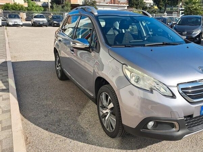 Usato 2015 Peugeot 2008 1.6 Diesel 120 CV (11.900 €)