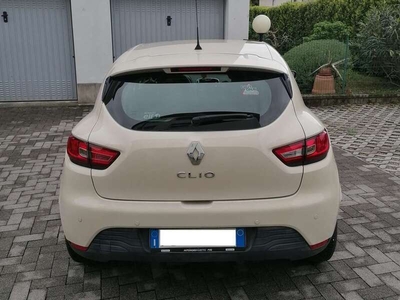 Usato 2015 Renault Clio IV 1.1 Benzin 73 CV (8.000 €)