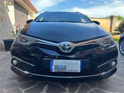 Usato 2015 Toyota Auris Touring Sports 1.6 Diesel 111 CV (11.300 €)