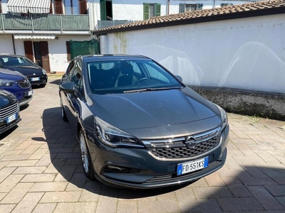 Usato 2016 Opel Astra 1.6 Diesel 110 CV (8.990 €)