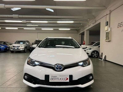 Usato 2016 Toyota Auris Hybrid 1.8 El_Hybrid 136 CV (13.900 €)