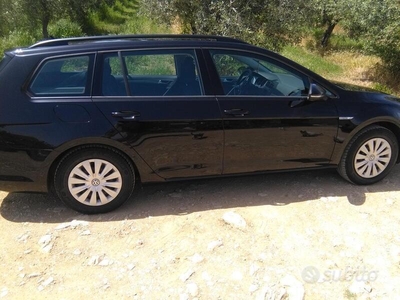 Usato 2016 VW Golf VII 1.6 Diesel 110 CV (14.500 €)