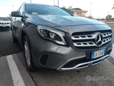 Usato 2017 Mercedes GLA220 2.1 Diesel 177 CV (23.990 €)