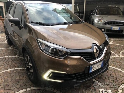 Usato 2017 Renault Captur 1.5 Diesel 90 CV (12.799 €)