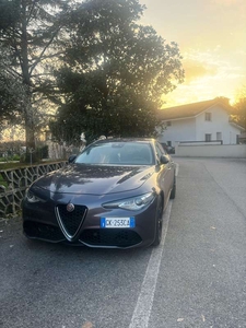 Usato 2018 Alfa Romeo Giulia 2.1 Diesel 179 CV (23.000 €)
