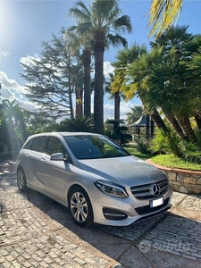 Usato 2018 Mercedes B180 2.0 Diesel 109 CV (19.990 €)