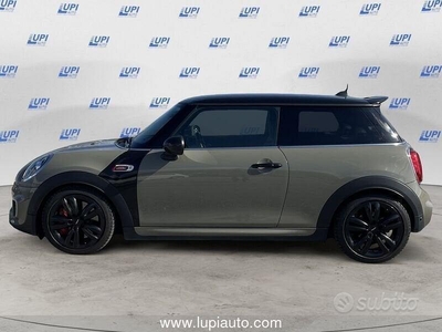 Usato 2018 Mini Cooper 2.0 Benzin (26.400 €)