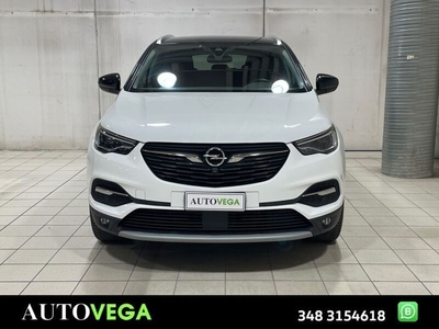 Usato 2018 Opel Grandland X 1.2 Benzin 131 CV (18.900 €)