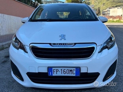 Usato 2018 Peugeot 108 1.0 Benzin 69 CV (8.600 €)