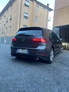 Usato 2019 VW Golf VII 2.0 Benzin 245 CV (28.000 €)