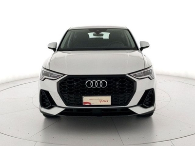 Usato 2021 Audi Q3 1.4 Benzin 245 CV (39.900 €)