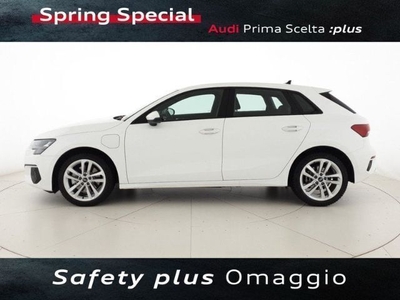 Usato 2023 Audi A3 Sportback 1.4 Benzin 204 CV (33.000 €)