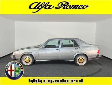 Usato 2024 Alfa Romeo 75 3.0 Benzin 186 CV (49.000 €)