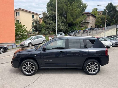 Venduto Jeep Compass Compass2.2 crd L. - auto usate in vendita