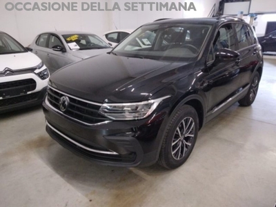 Volkswagen Tiguan 2.0 TDI 150 CV SCR DSG 4MOTION Life usato